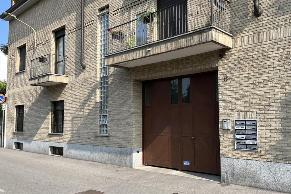 La Casa Di Antoine Apartment Чезано Мадерно Екстериор снимка
